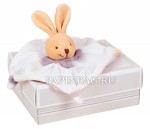 Купить Игрушка-комфортер развивающая "Крольчонок Doudou", 17 см  (подарочная коробка)
